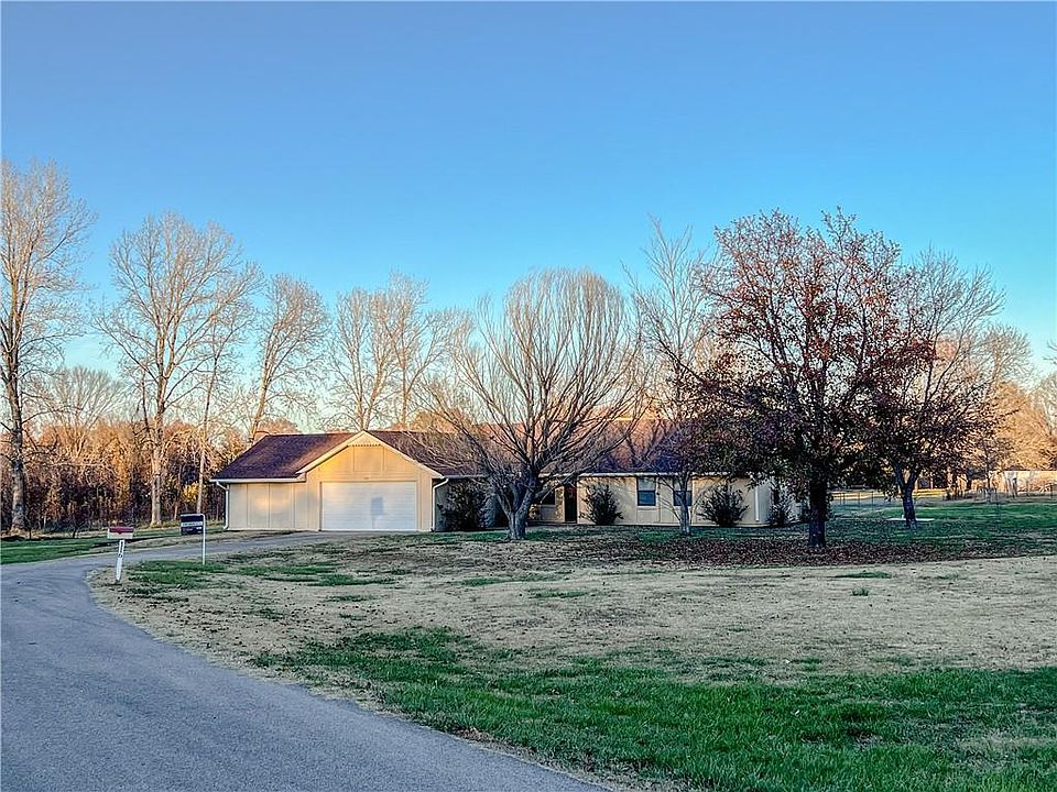 116 Blvd, Coffeyville, KS 67337 Zillow