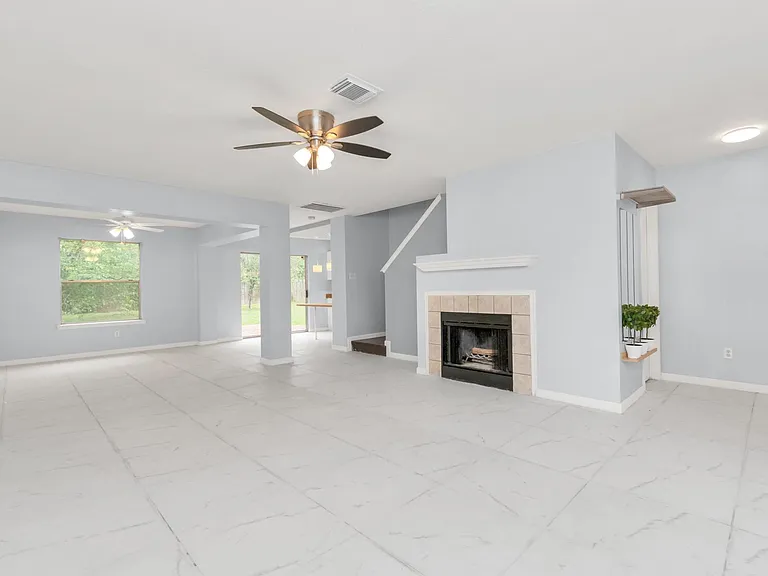3626 Nutwood Ln — Photo 13