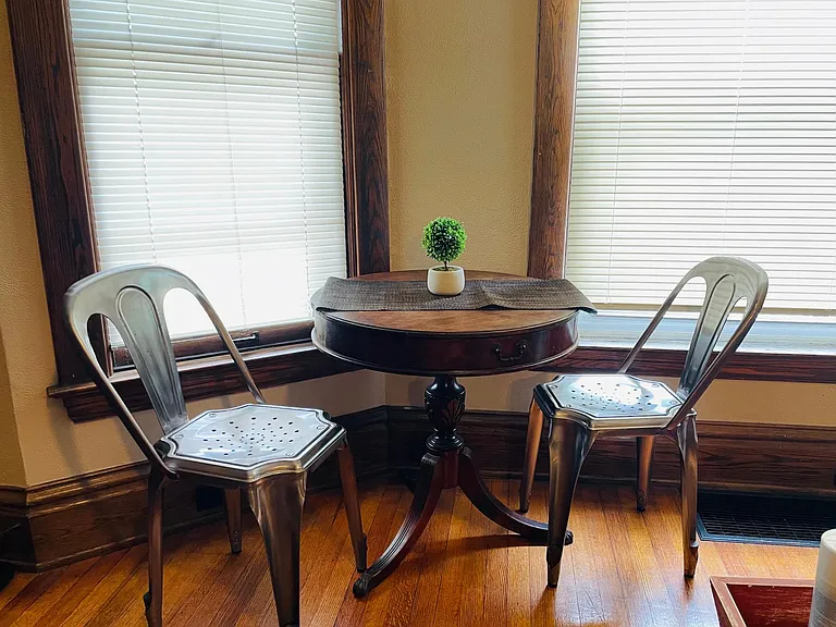 647 Fountain St NE #1 — Photo 5