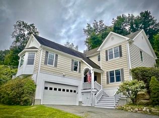 29 Candlewood Common, New Milford, CT 06776