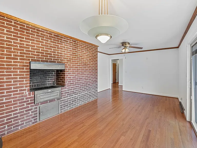 104 Cherokee Ct — Photo 13