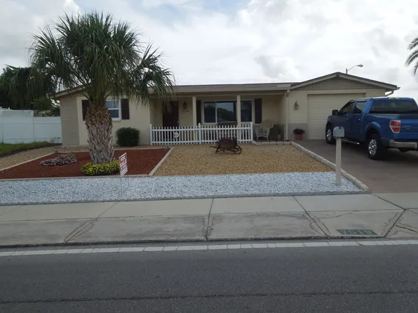 7519 Gulf Highlands Dr, Port Richey, FL 34668