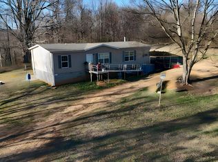 222 White Pine Rd, Harriman, TN 37748