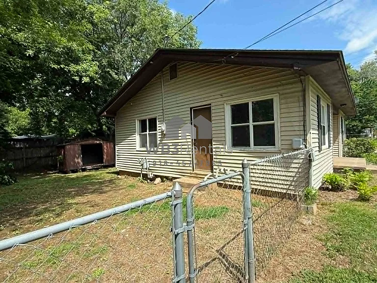 917 N Vinita Ave — Photo 20