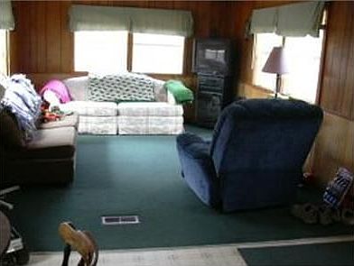 2nd image of 86 Owl St