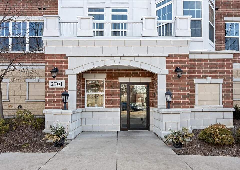 1st image of 2701 Commons Dr #P-10