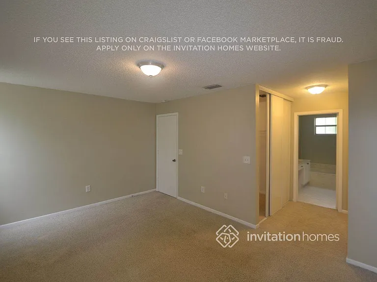 109 NW 117th Ter — Photo 10