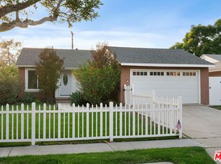 15023 Fonthill Ave, Hawthorne, CA 90250