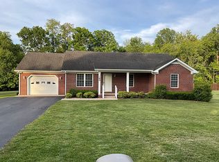 160 Cherokee Dr, Scottsville, KY 42164