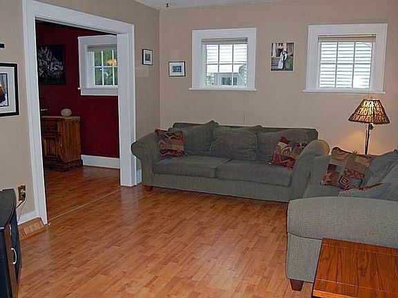 Living room 2