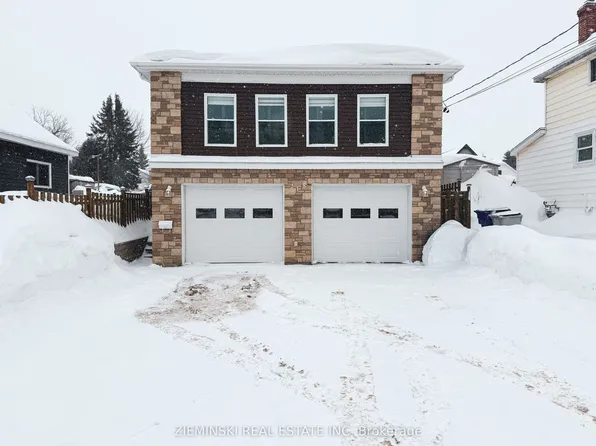 218 Mountjoy St S, Timmins, ON P4N 1T4