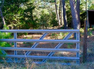 135 S Hill Ridge Dr, Bastrop, TX 78602