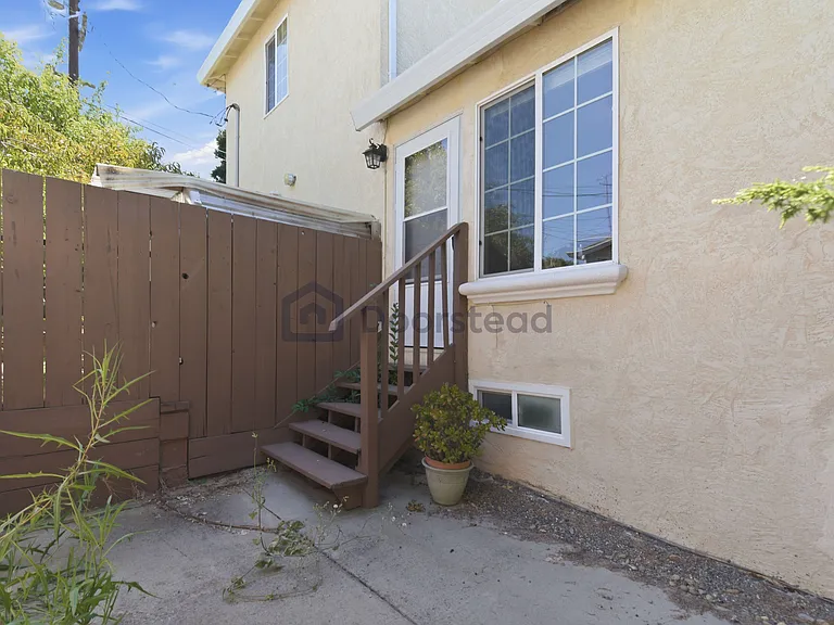 1429 Magazine St — Photo 33