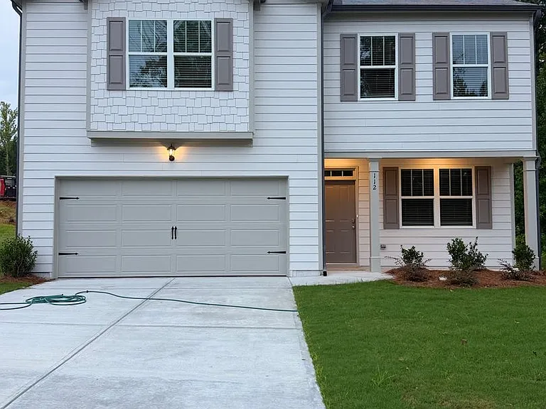 112 Glenrise Dr — Photo 1