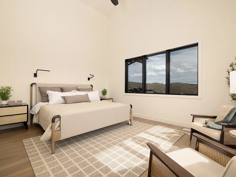 1285 Lasso Trl — Photo 18
