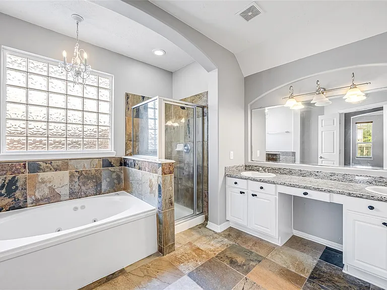 8127 Edenwood Dr — Photo 25
