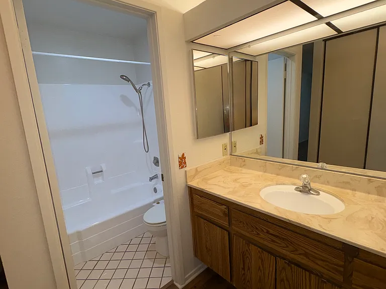 960 E Bonita Ave #61 — Photo 7