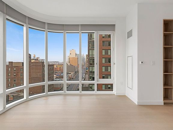 5th image of 572 11th Ave APT 11H