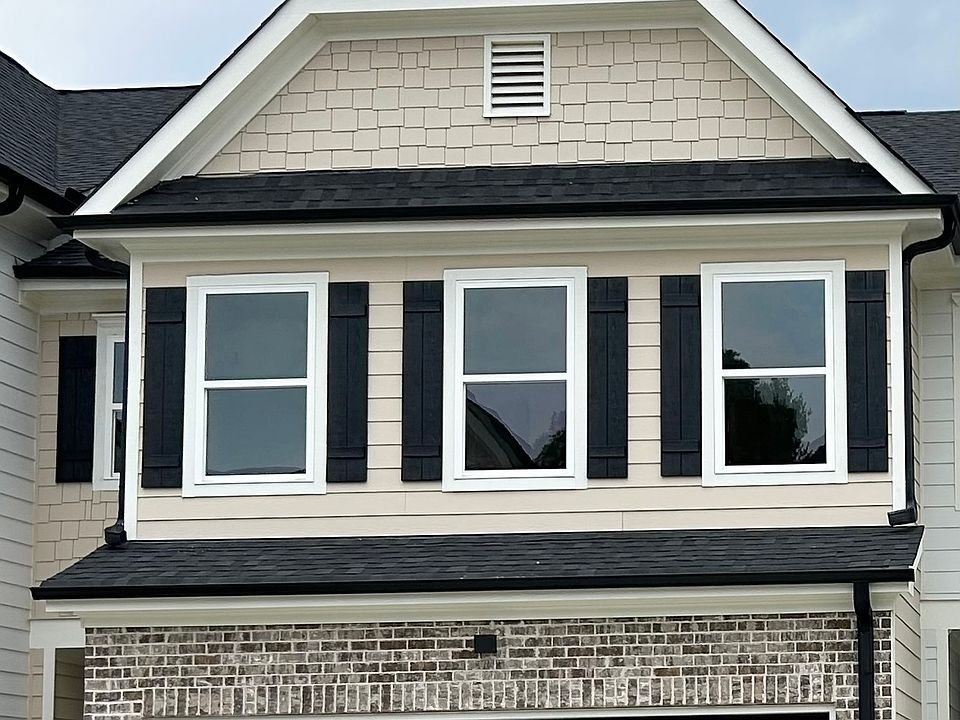 1st image of 41 Crest Dr #7