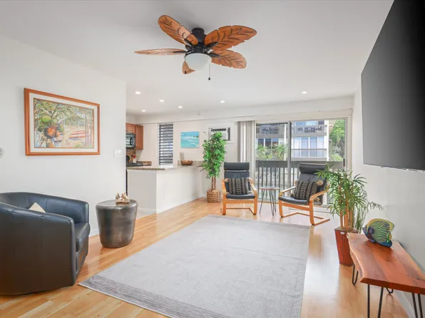 75-5873 Walua Rd APT 312, Kailua Kona, HI 96740