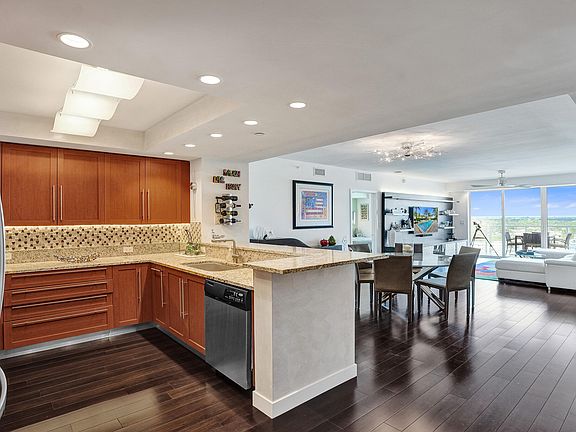 4th image of 2831 N Ocean Boulevard #1108 N