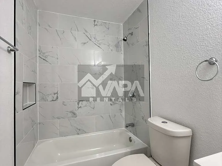 7729 Narrow Pass Dr — Photo 10
