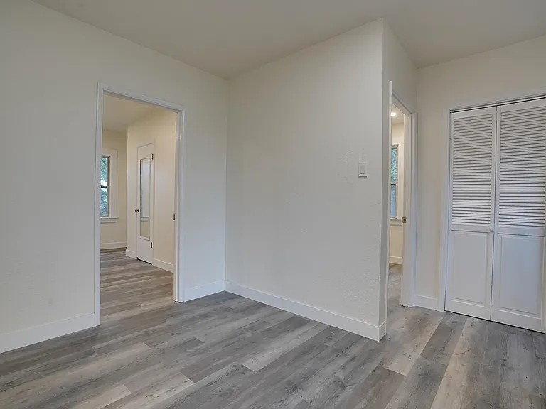 425 W Sierra Ave #425 — Photo 10