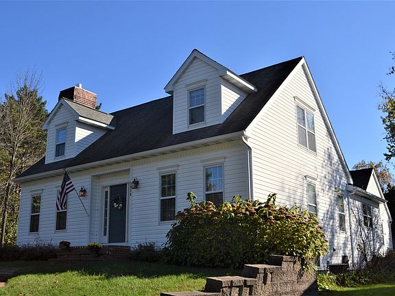 2nd image of 1319 McIndoe St