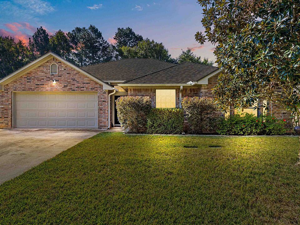 1st image of 109 Canvasback Ln