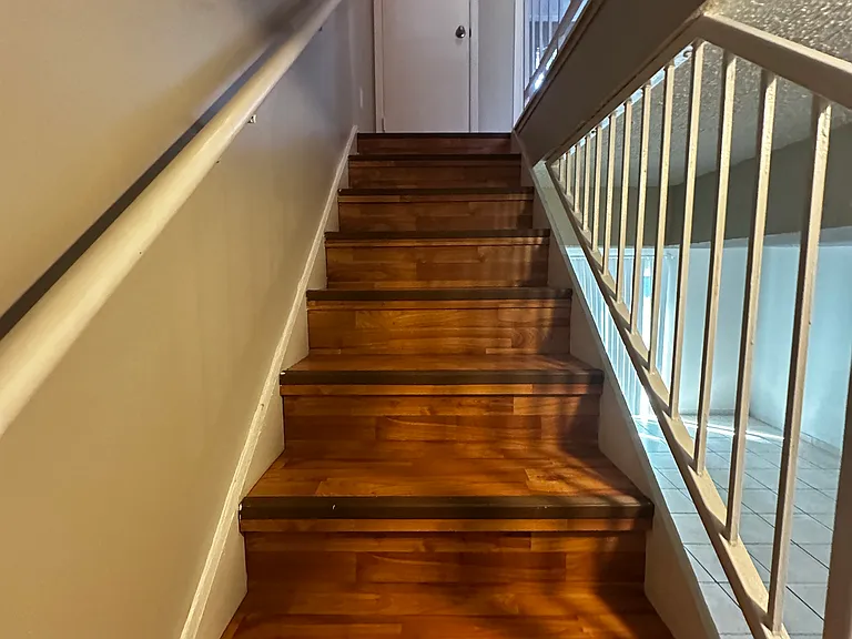 Craddock Ave — Photo 16