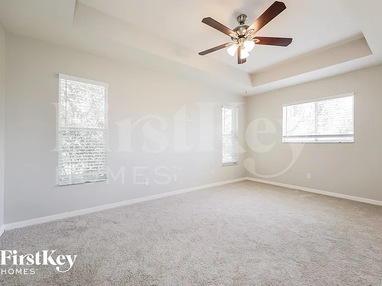 3013 25th St SW — Photo 8