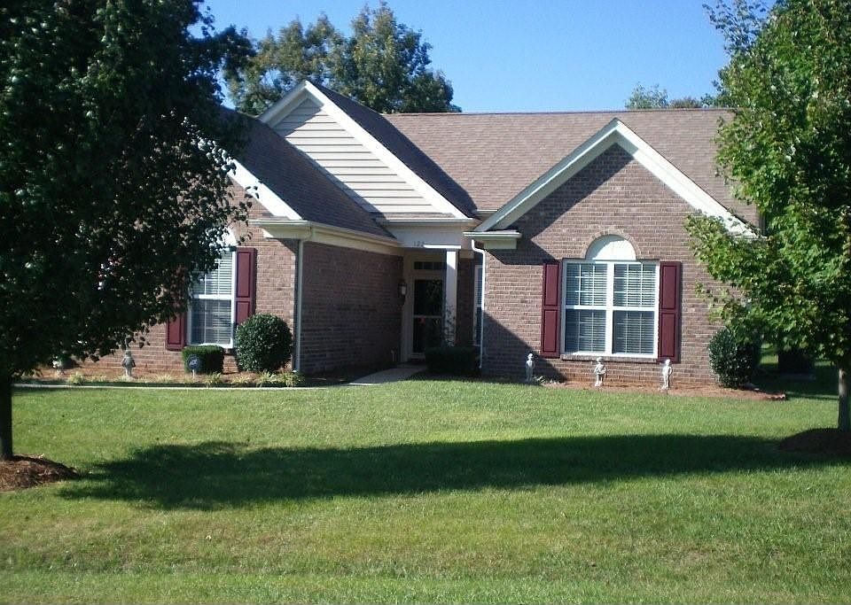 1st image of 122 Sea Trail Dr