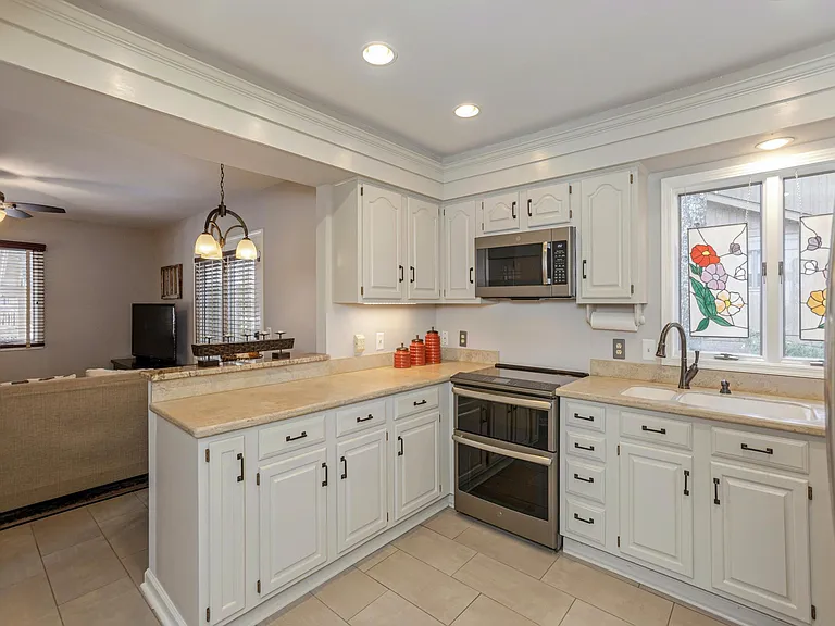 205 N Scarlet Oak Ln — Photo 15