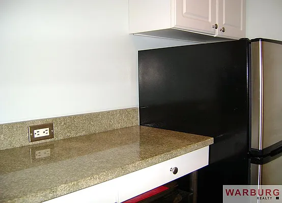 Sold by Warburg | media 10