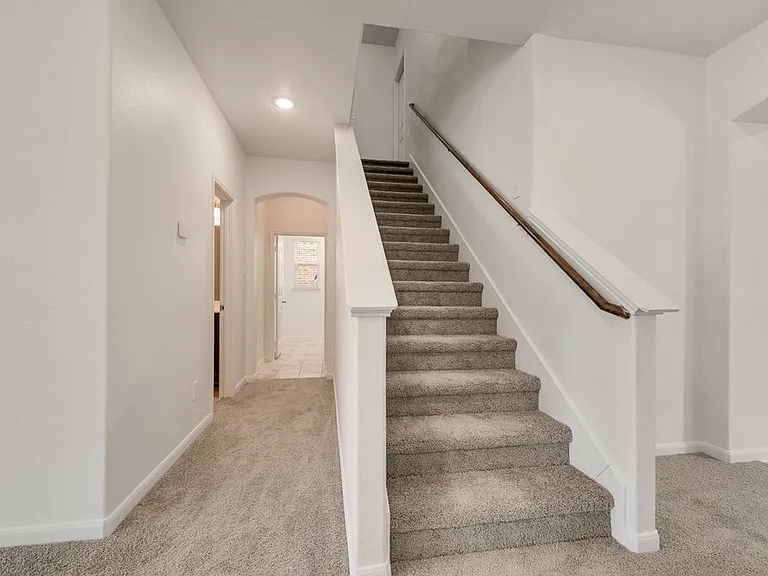 9245 Switchgrass Ln — Photo 15