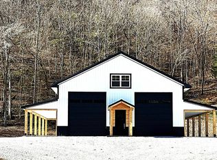 850 Potters Creek Rd, Burkesville, KY 42717