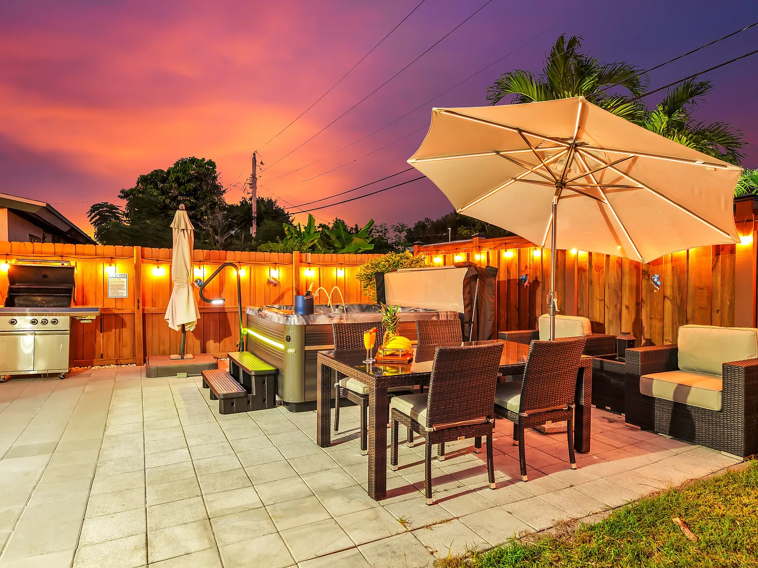3 bed, $8,000 — Photo 1