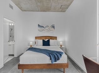 151 SE 1st St APT 2804, Miami, FL 33131