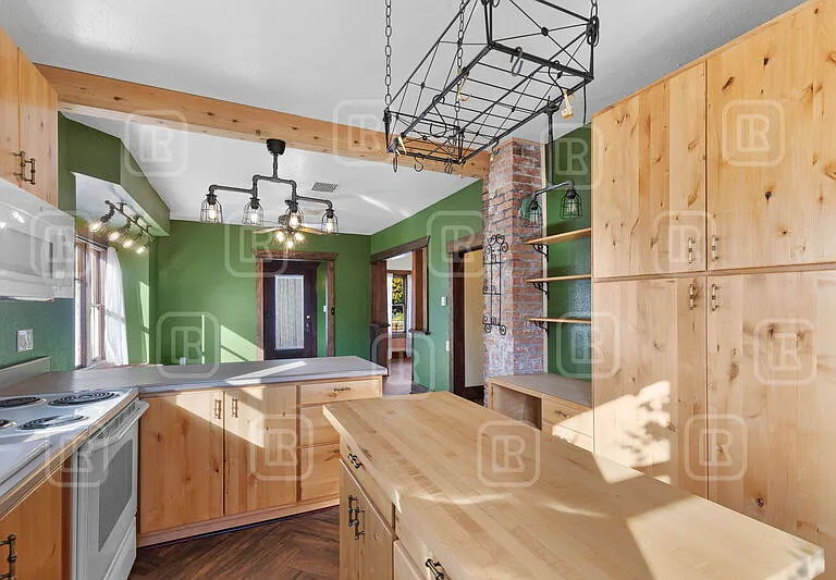 1414 N Adams St — Photo 10