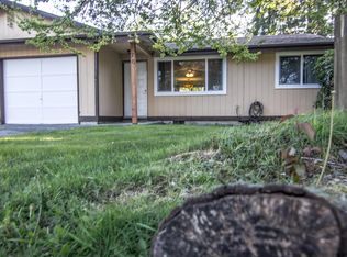 70 Elk Loop Dr, Forks, WA 98331