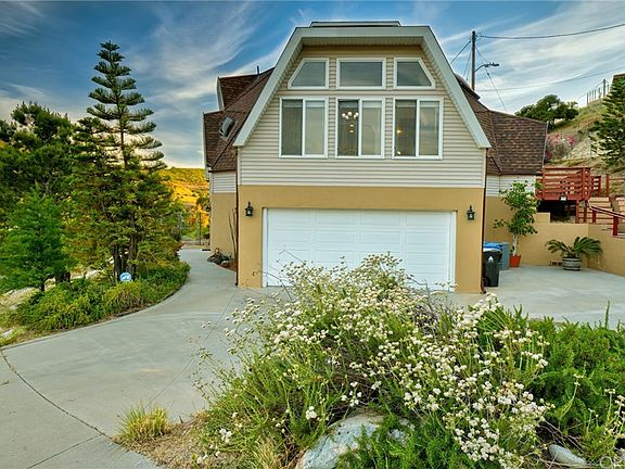 3rd image of 9299 Nohles Dr