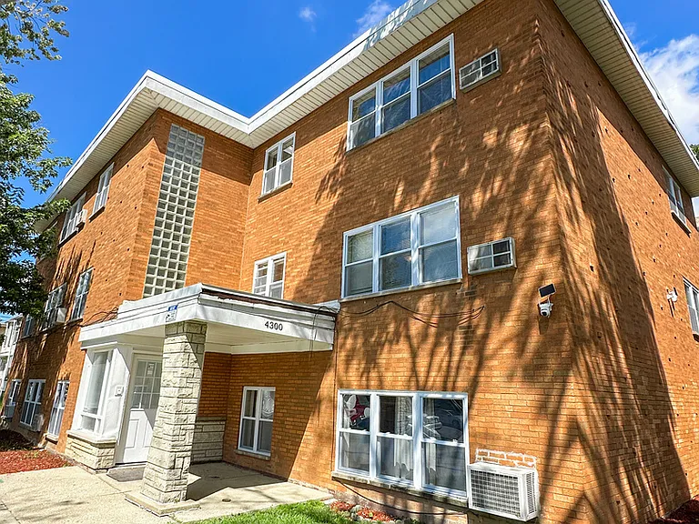 4300 N Keystone Ave #3B — Photo 1
