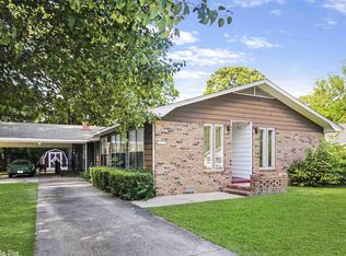 2136 Hickory St, Conway, AR 72034