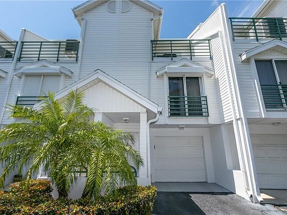 2nd image of 320 Island Way APT 206
