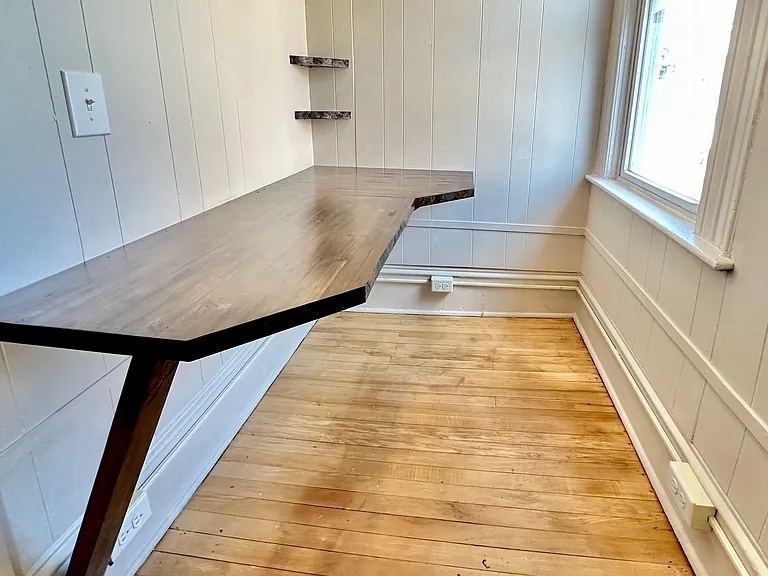26 E Spring St #D — Photo 4
