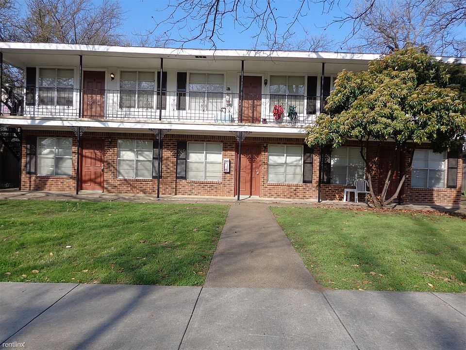 1st image of 1115 N Austin St #7138392
