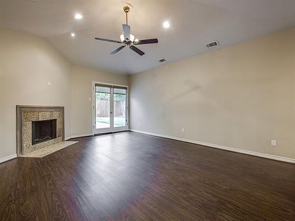 5th image of 3208 Saint Cloud Ln