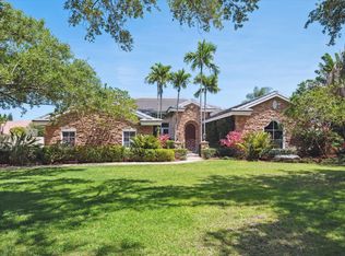 7722 Schooner Ct, Parkland, FL 33067