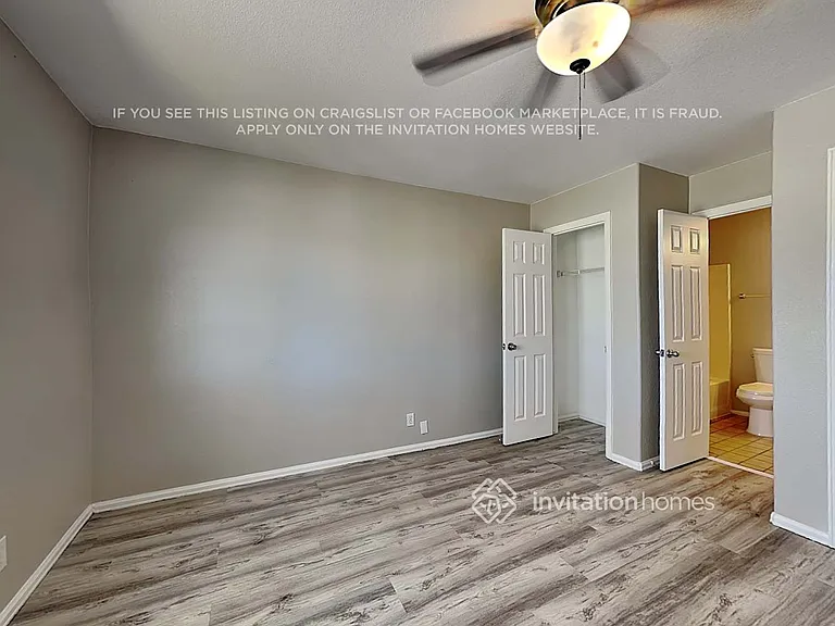 9678 Lansing Cir — Photo 15