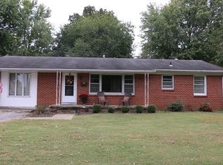 1619 College Farm Rd, Murray, KY 42071